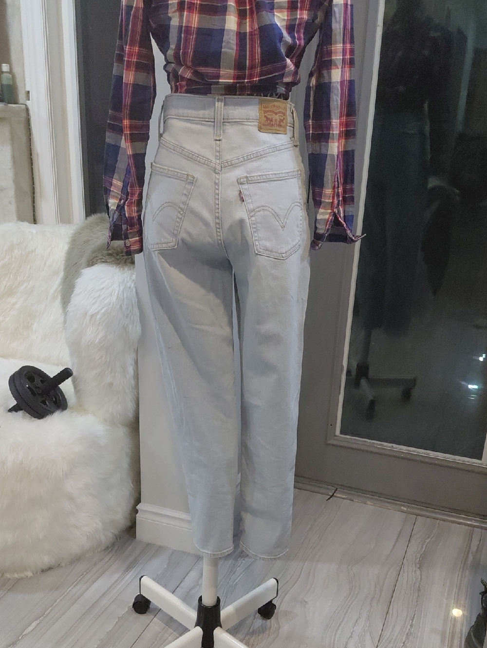 Levi's High-Rise Straight Jeans in Light Blue